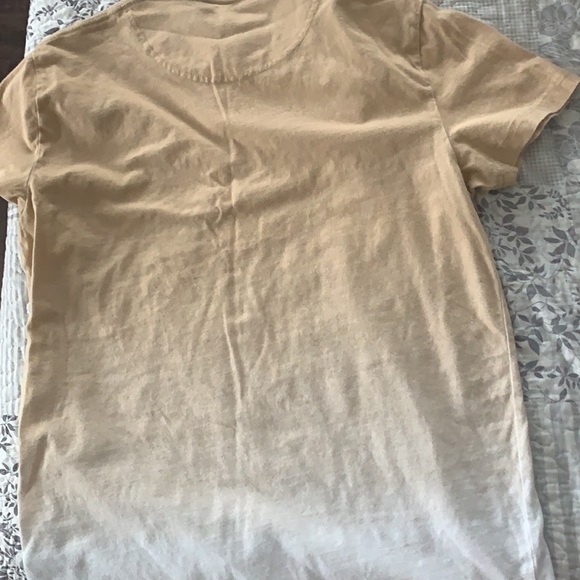 Men’s Hollister t-shirt - Picture 3 of 3